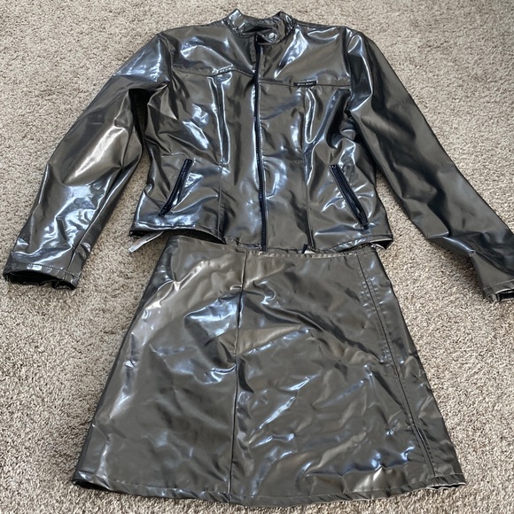 Guess Dresses & Skirts - Guess jeans, gunmetal, gray leather jacket and mini skirt size 3